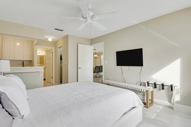 $14,000 | 360 Bella Vista Court North, Unit 60, Jupiter, FL 33477