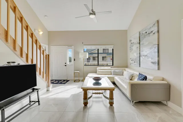 $14,000 | 360 Bella Vista Court North, Unit 60, Jupiter, FL 33477