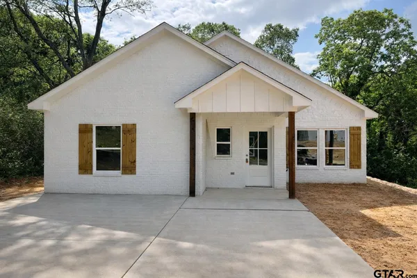 $249,900 | 817 Boyd Avenue, Tyler, TX 75701