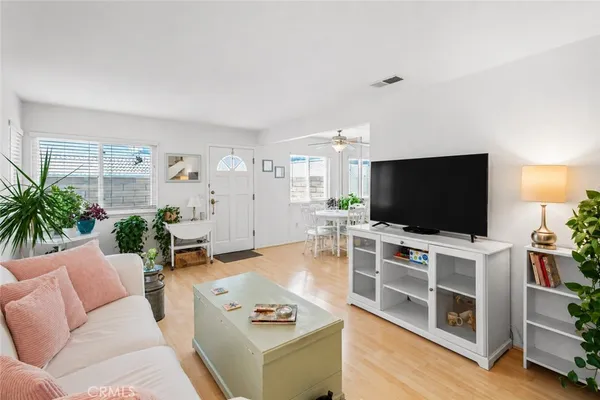 $575,000 | 16436 Poco Circle, Huntington Beach, CA 92649