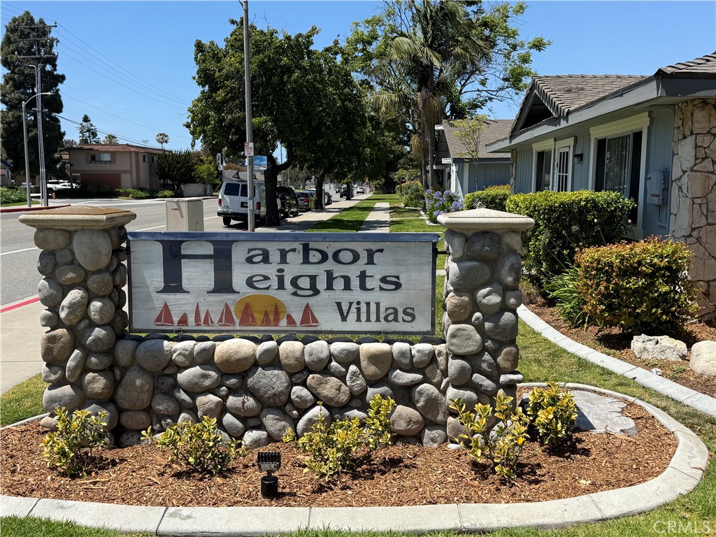 16436 Poco Circle Huntington Beach, CA 92649 - Photo 32 of 48