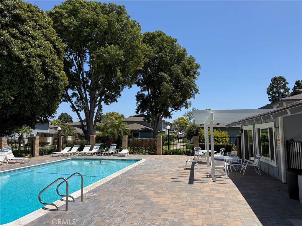 16436 Poco Circle Huntington Beach, CA 92649 - Photo 36 of 48