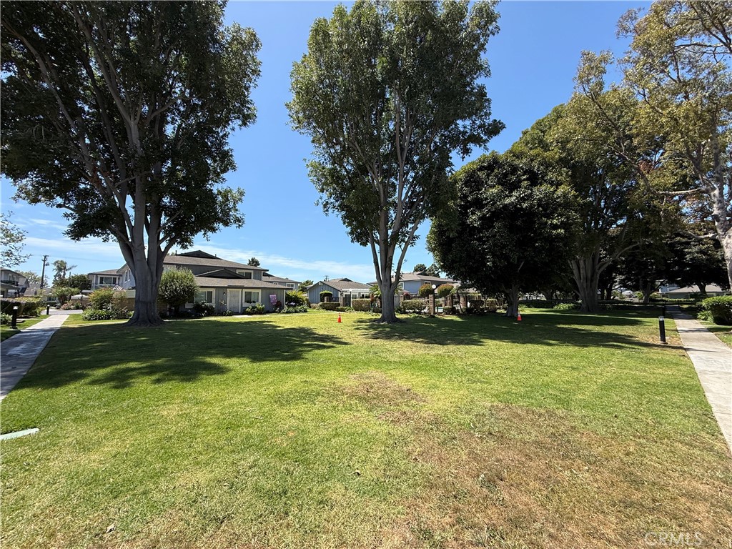16436 Poco Circle Huntington Beach, CA 92649 - Photo 39 of 48
