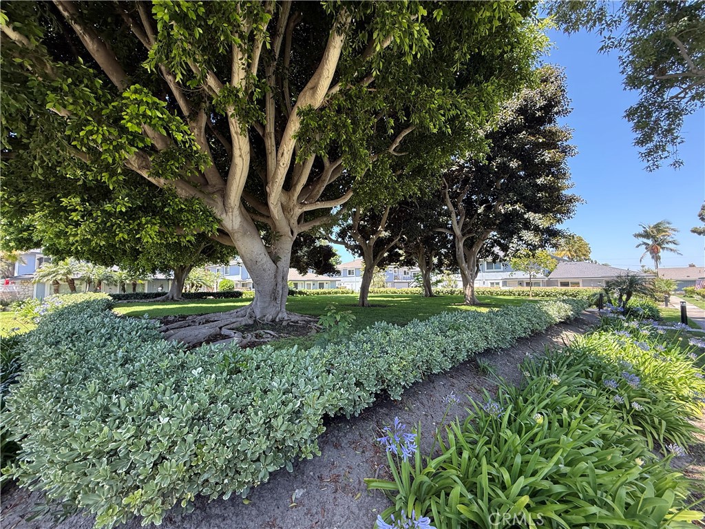 16436 Poco Circle Huntington Beach, CA 92649 - Photo 41 of 48