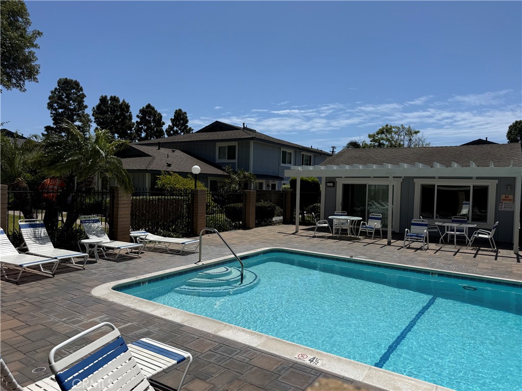 16436 Poco Circle Huntington Beach, CA 92649 - Photo 44 of 48