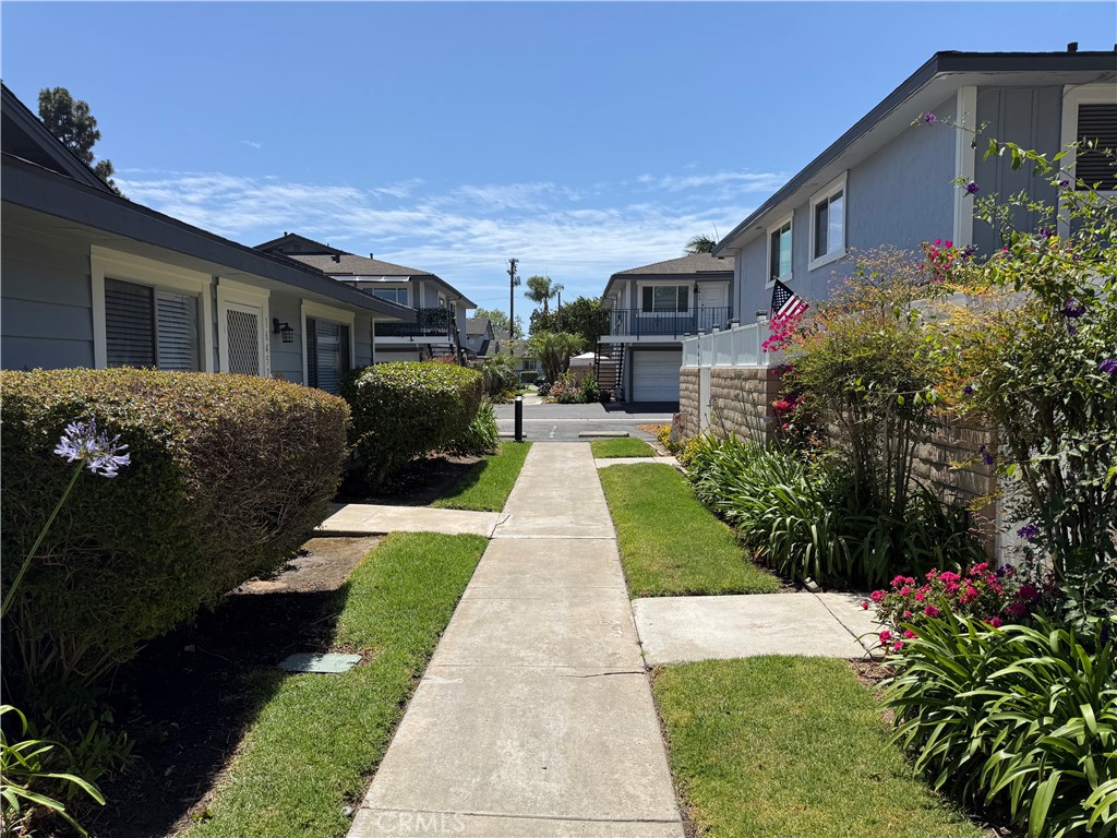 16436 Poco Circle Huntington Beach, CA 92649 - Photo 47 of 48
