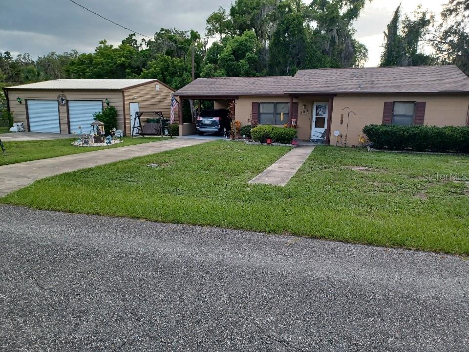 505 Richard Street Leesburg, FL 34748 - Photo 2 of 18