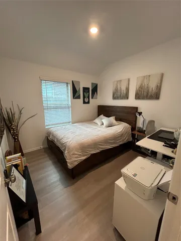 $2,300 | 21207 Bering Reach Drive, Cypress, TX 77433