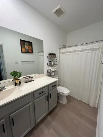 $2,300 | 21207 Bering Reach Drive, Cypress, TX 77433