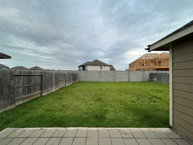 $2,300 | 21207 Bering Reach Drive, Cypress, TX 77433