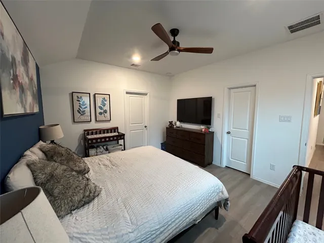 $2,300 | 21207 Bering Reach Drive, Cypress, TX 77433