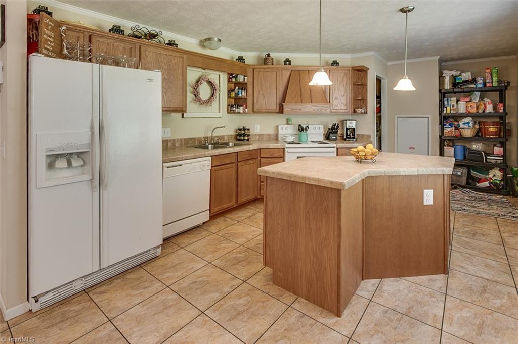 717 Fuller Mill Road North Trinity, NC 27370 - Photo 11 of 30