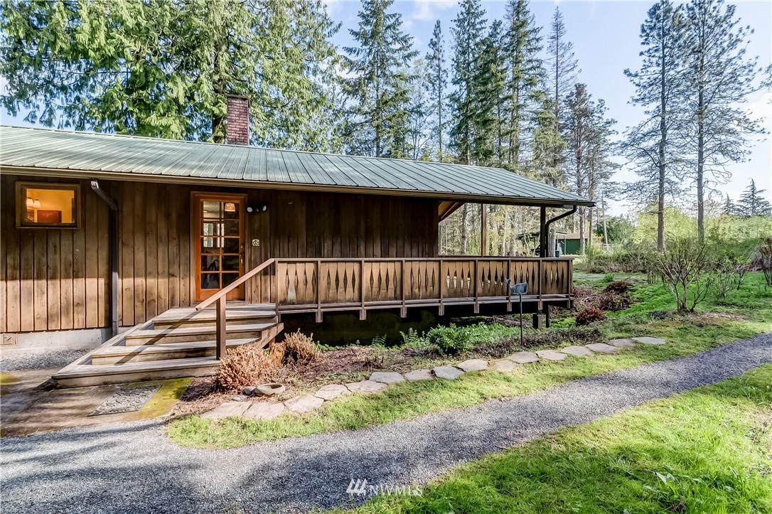 4639 Sand Road Bellingham, WA 98226 - Photo 13 of 25 Gallery Image 13