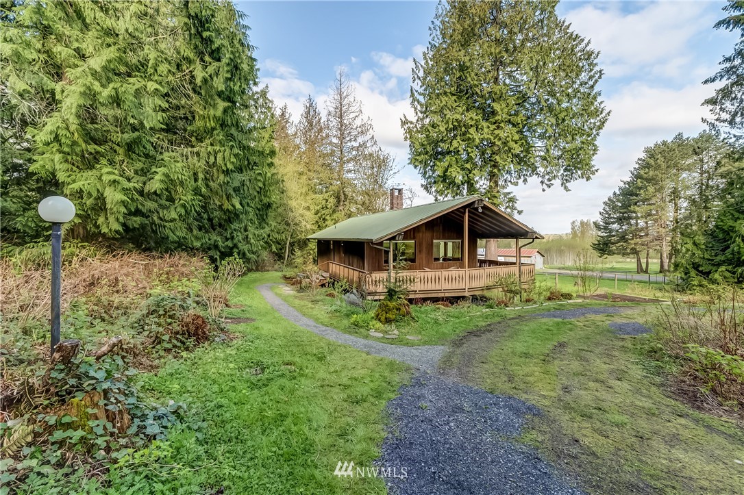 4639 Sand Road Bellingham, WA 98226 - Photo 16 of 25 Gallery Image 16