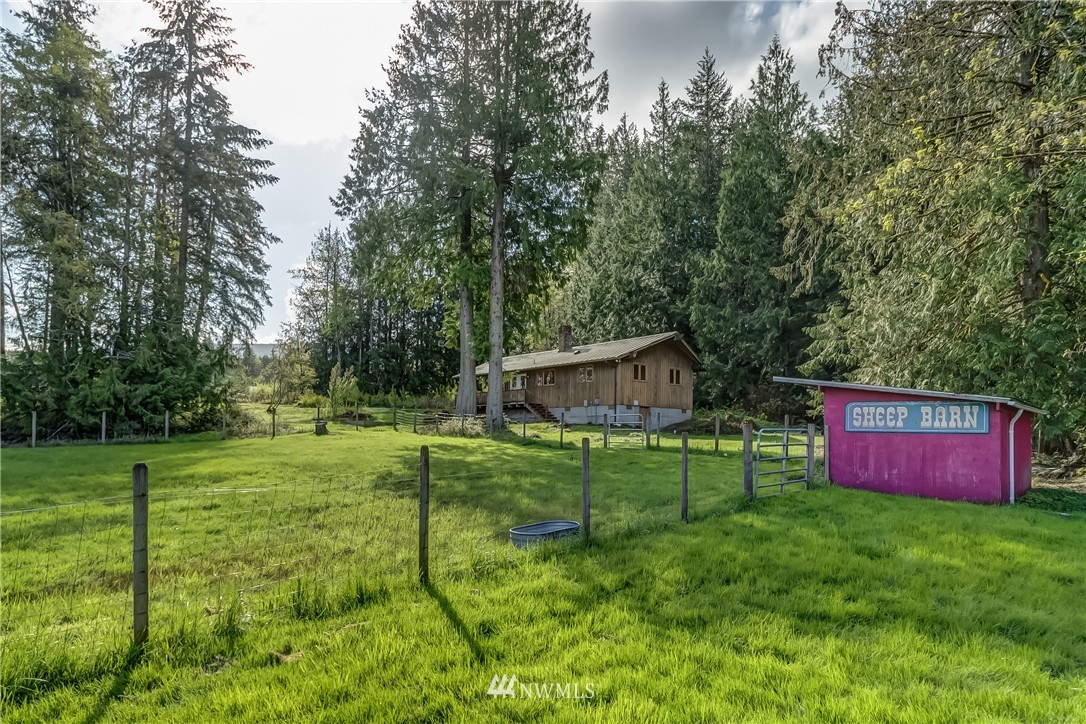 4639 Sand Road Bellingham, WA 98226 - Photo 19 of 25 Gallery Image 19
