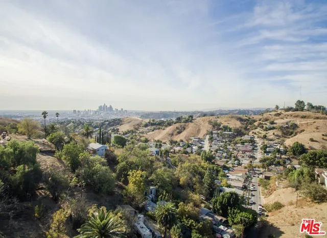 $199,000 | 3304 Reynolds Avenue, Los Angeles, CA 90032