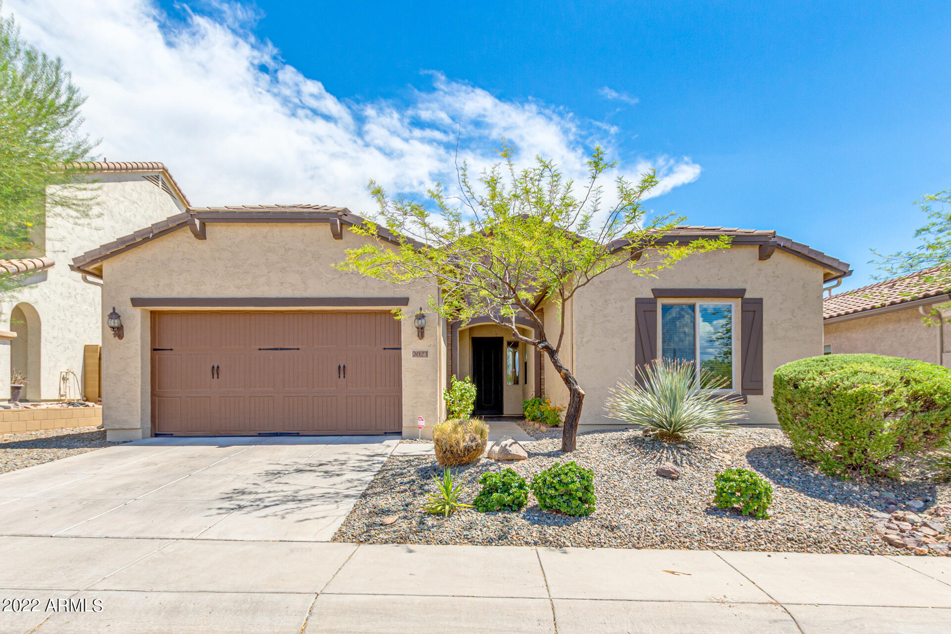 2023 West Chimney Rock Road Phoenix, AZ 85085 - Photo 2 of 64 02 - Chimney Rock