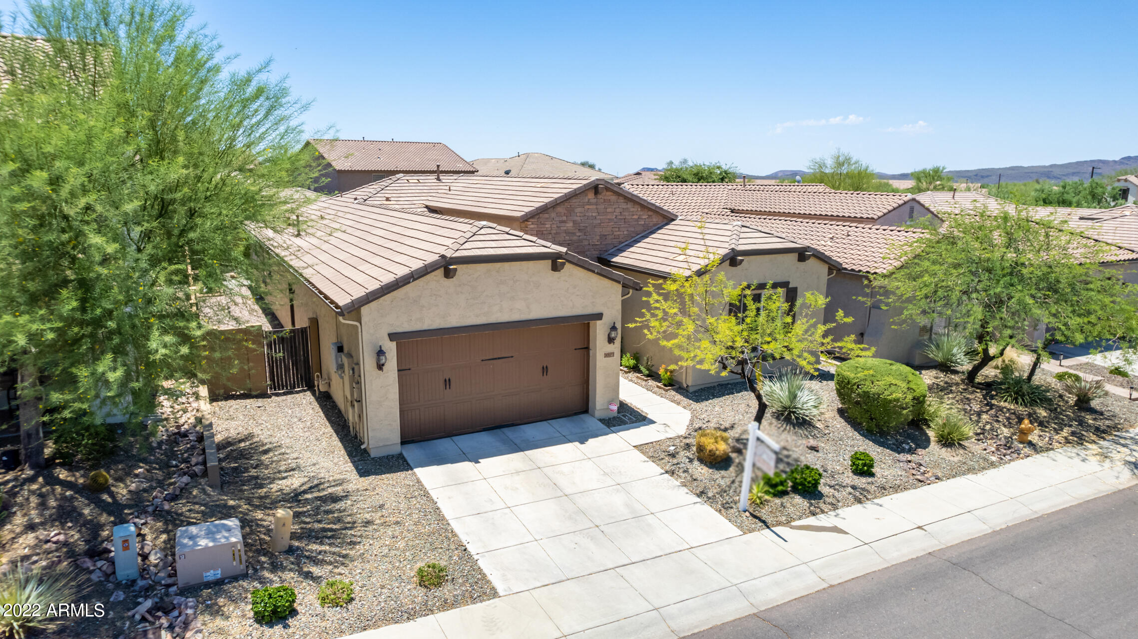 2023 West Chimney Rock Road Phoenix, AZ 85085 - Photo 53 of 64 02-Chimney