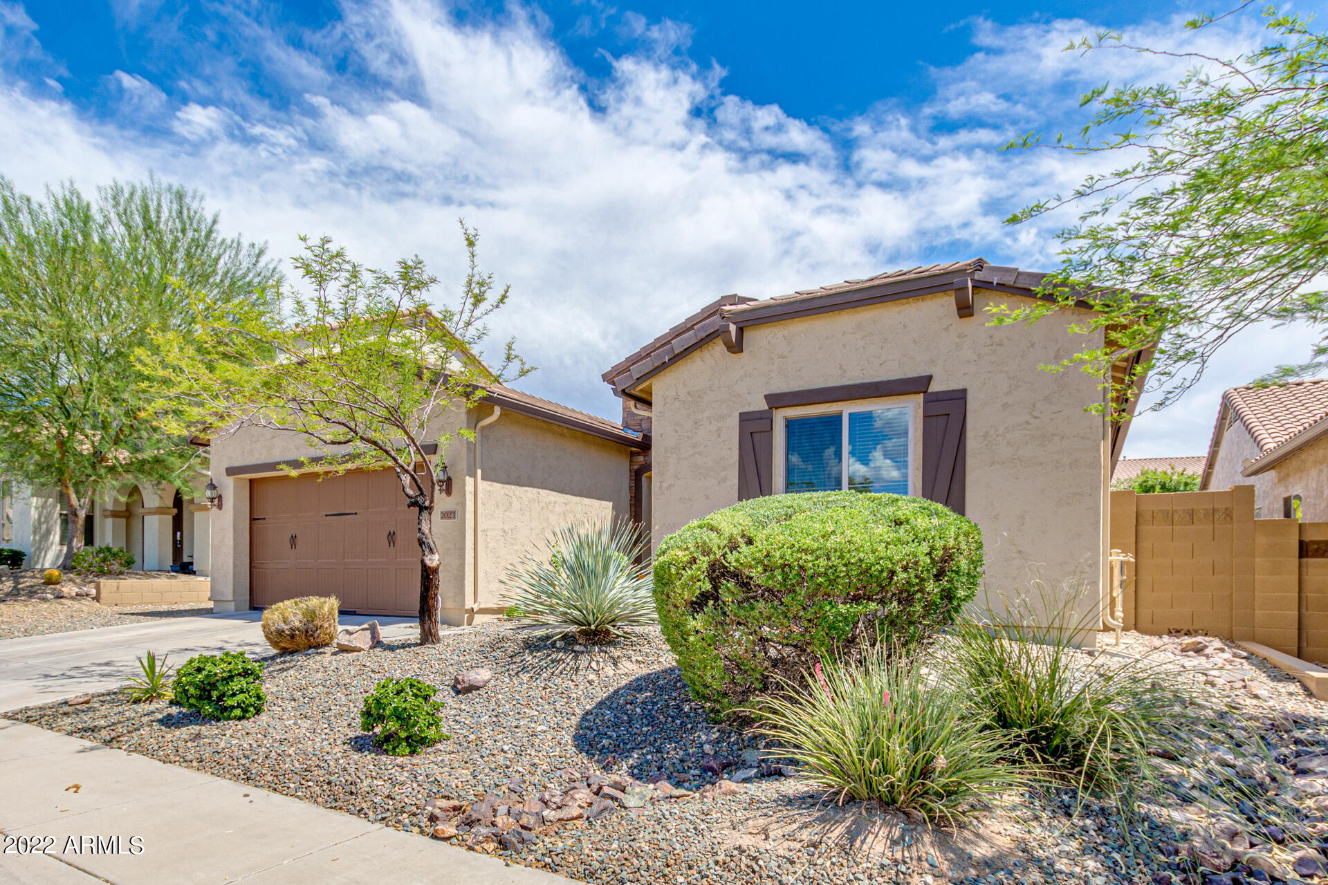 2023 West Chimney Rock Road Phoenix, AZ 85085 - Photo 6 of 64 06 - Chimney Rock