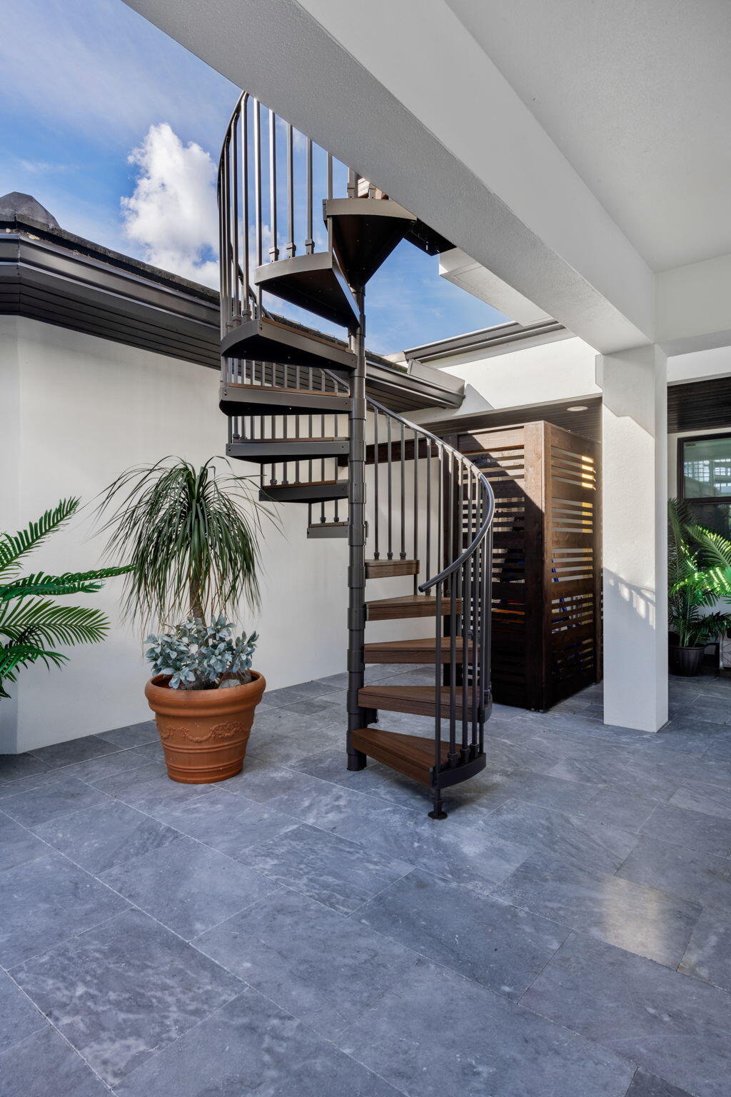 600 Atlantis Estates Way Atlantis, FL 33462 - Photo 117 of 145 130-web-or-mls-ET6A1071