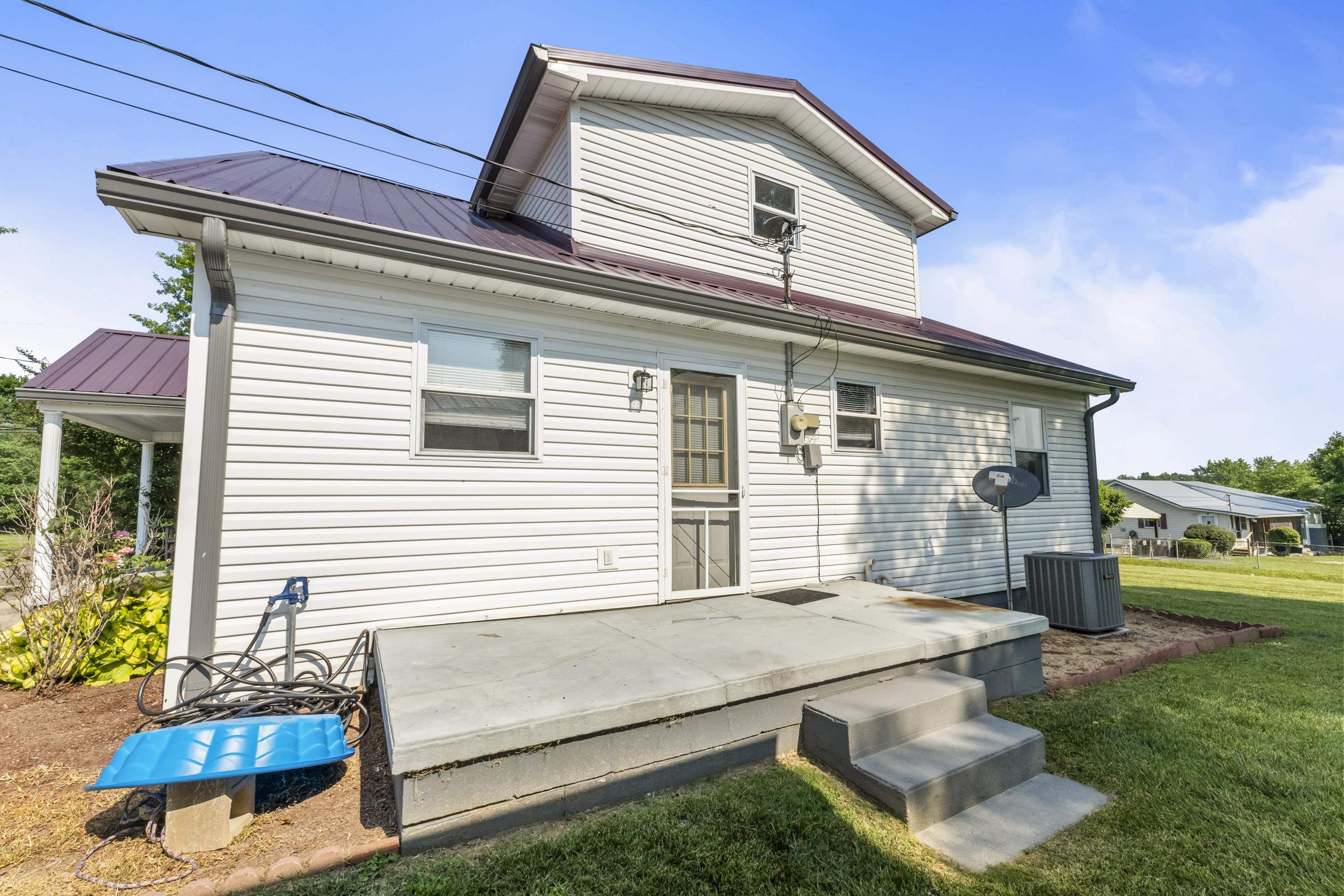 2714 Indian Run Road Flatwoods, KY 41139 - Photo 7 of 39 Gallery Image 7