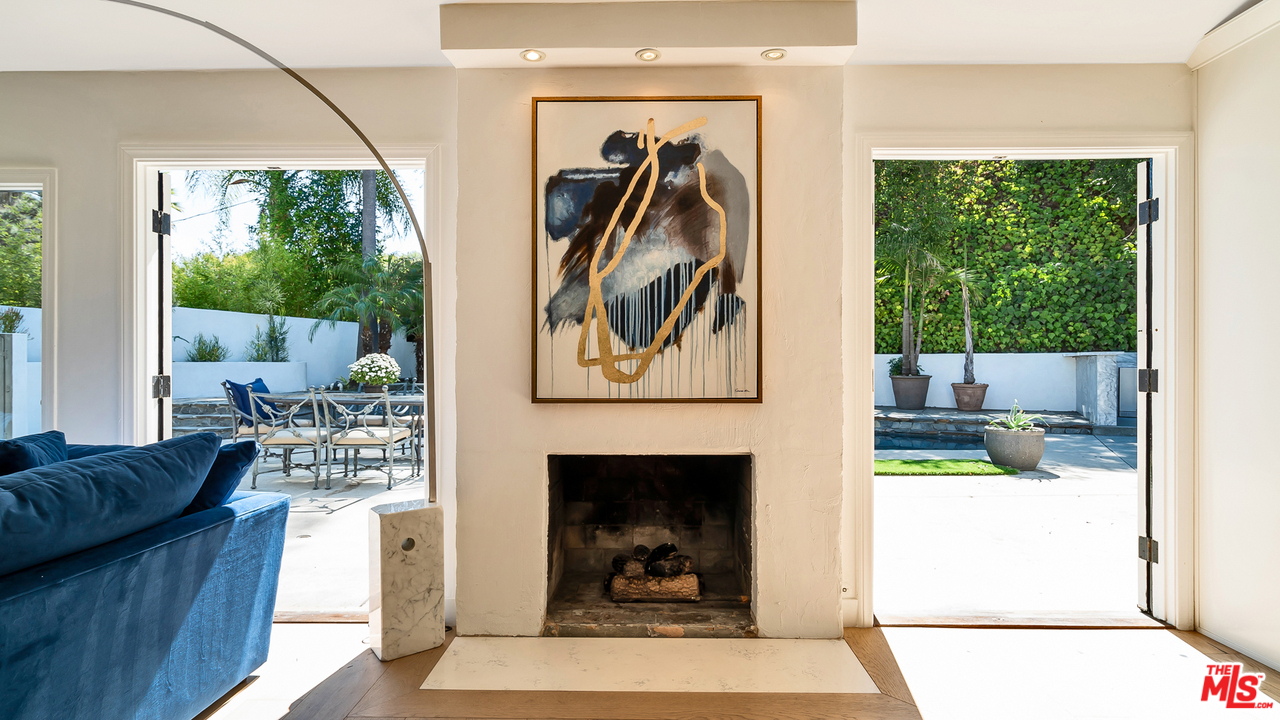 8160 Amor Road Los Angeles, CA 90046 - Photo 11 of 35 Gallery Image 11