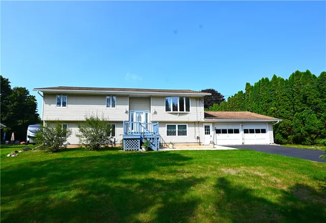 $1,795 | 1093 Washington Street, Ogden, NY 14559