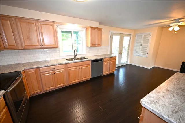 $1,795 | 1093 Washington Street, Ogden, NY 14559