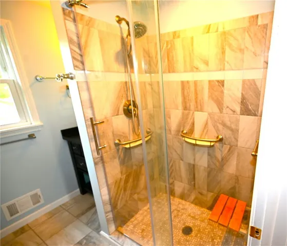 $1,795 | 1093 Washington Street, Ogden, NY 14559