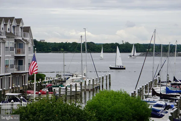 $309,500 | 299 Girard Street, Unit 299C, Havre de Grace, MD 21078