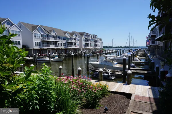 $309,500 | 299 Girard Street, Unit 299C, Havre de Grace, MD 21078