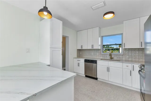 $1,800 | 1611 Sheehan Boulevard, Port Charlotte, FL 33952