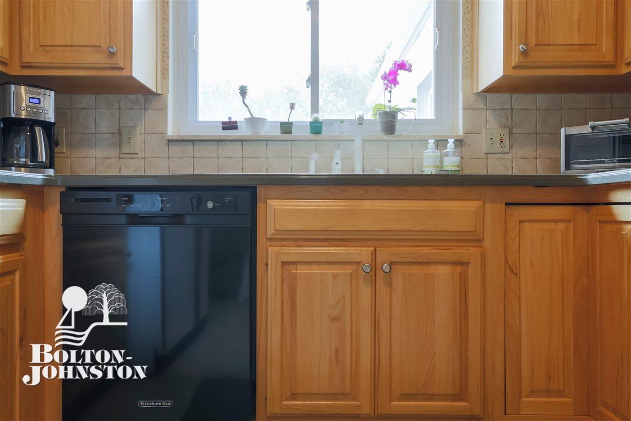 447 Moran Road Grosse Pointe Farms, MI 48236 - Photo 15 of 27