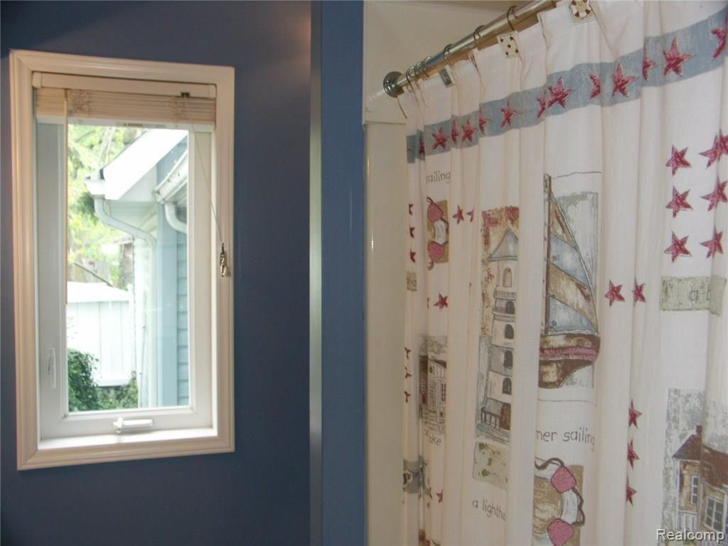 3767 Cedar Road Fort Gratiot, MI 48059 - Photo 12 of 28 2017-05-24 20.10