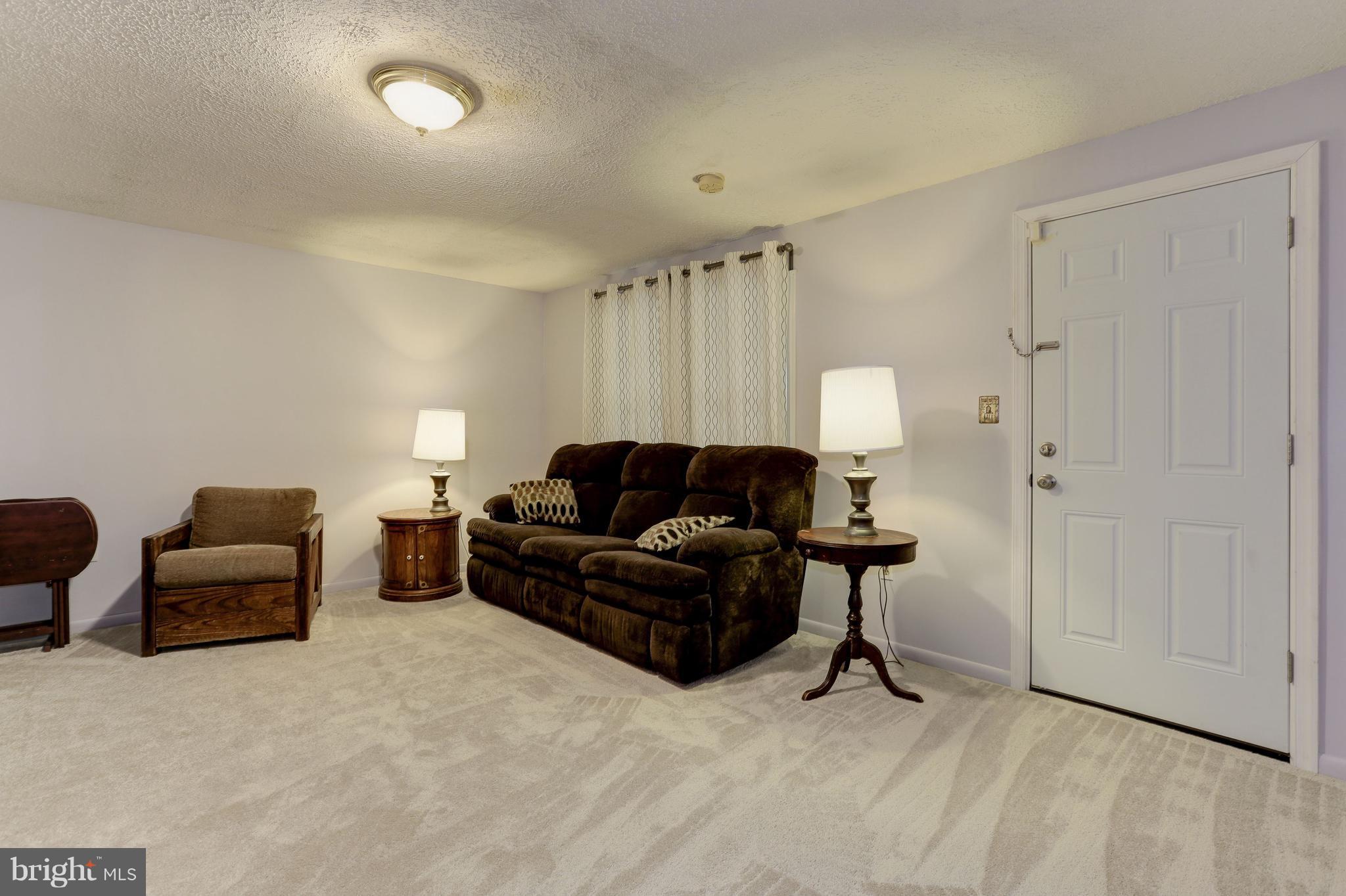 2156 Commissary Circle Odenton, MD 21113 - Photo 22 of 30 Family Room