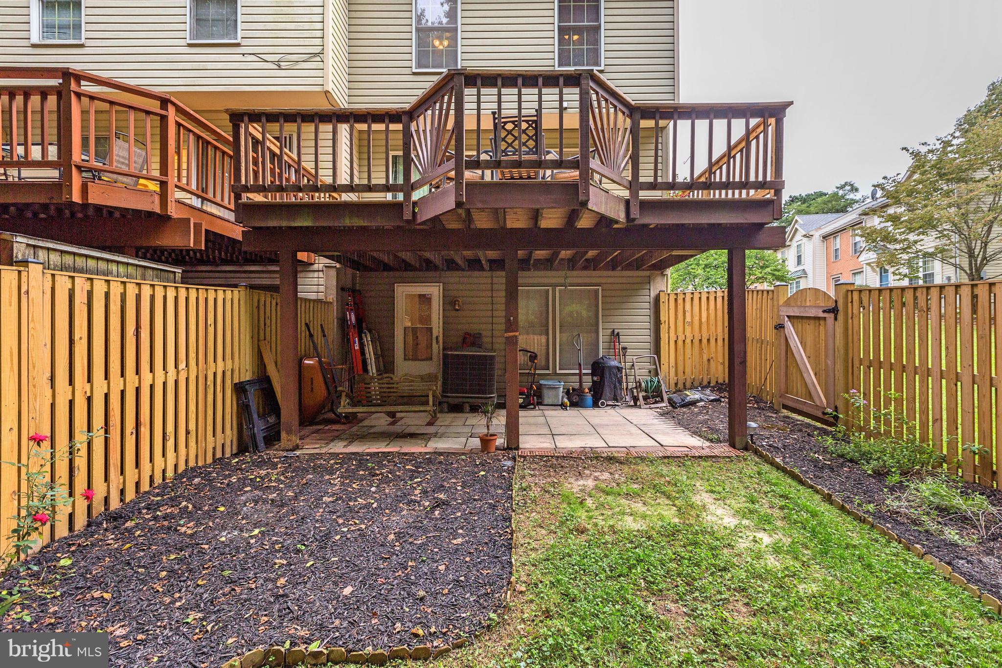 2156 Commissary Circle Odenton, MD 21113 - Photo 29 of 30 Rear View