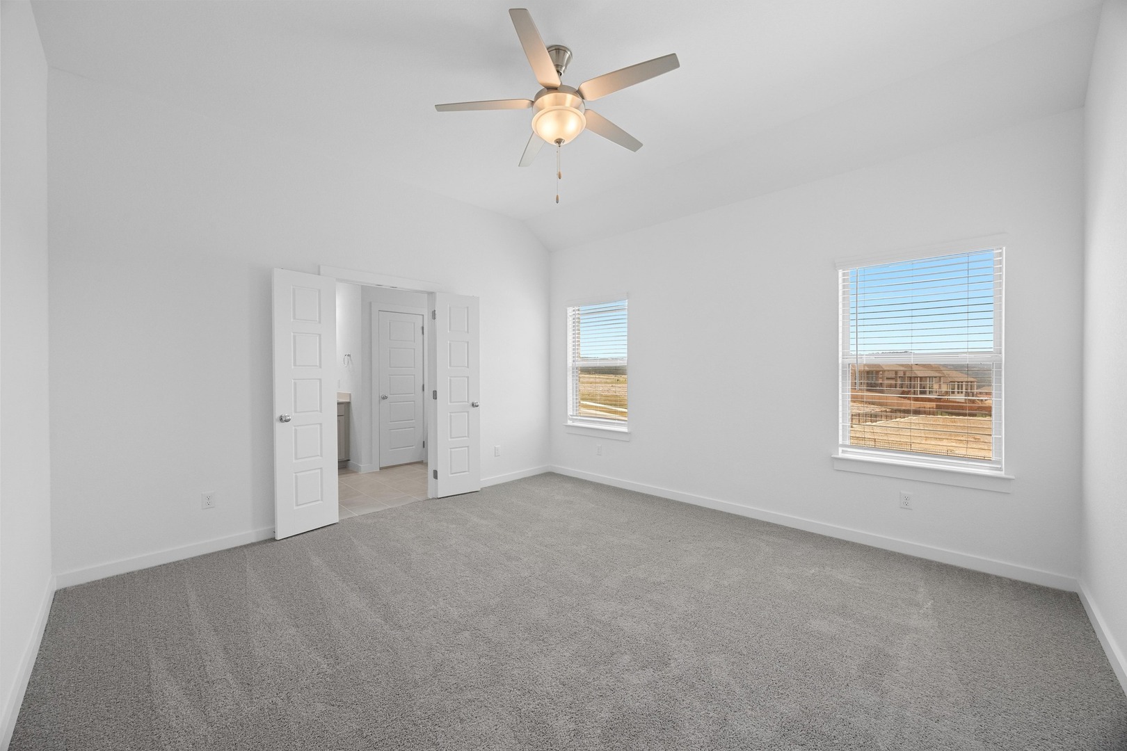 186 Hornet Street Elgin, TX 78621 - Photo 15 of 35