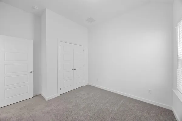 $299,990 | 186 Hornet Street, Elgin, TX 78621