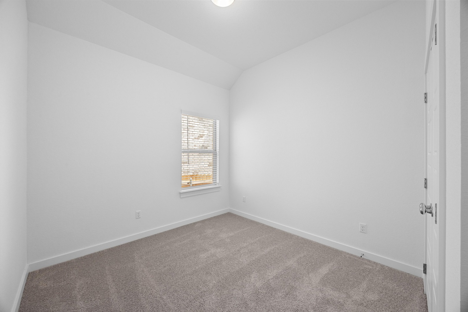 186 Hornet Street Elgin, TX 78621 - Photo 24 of 35