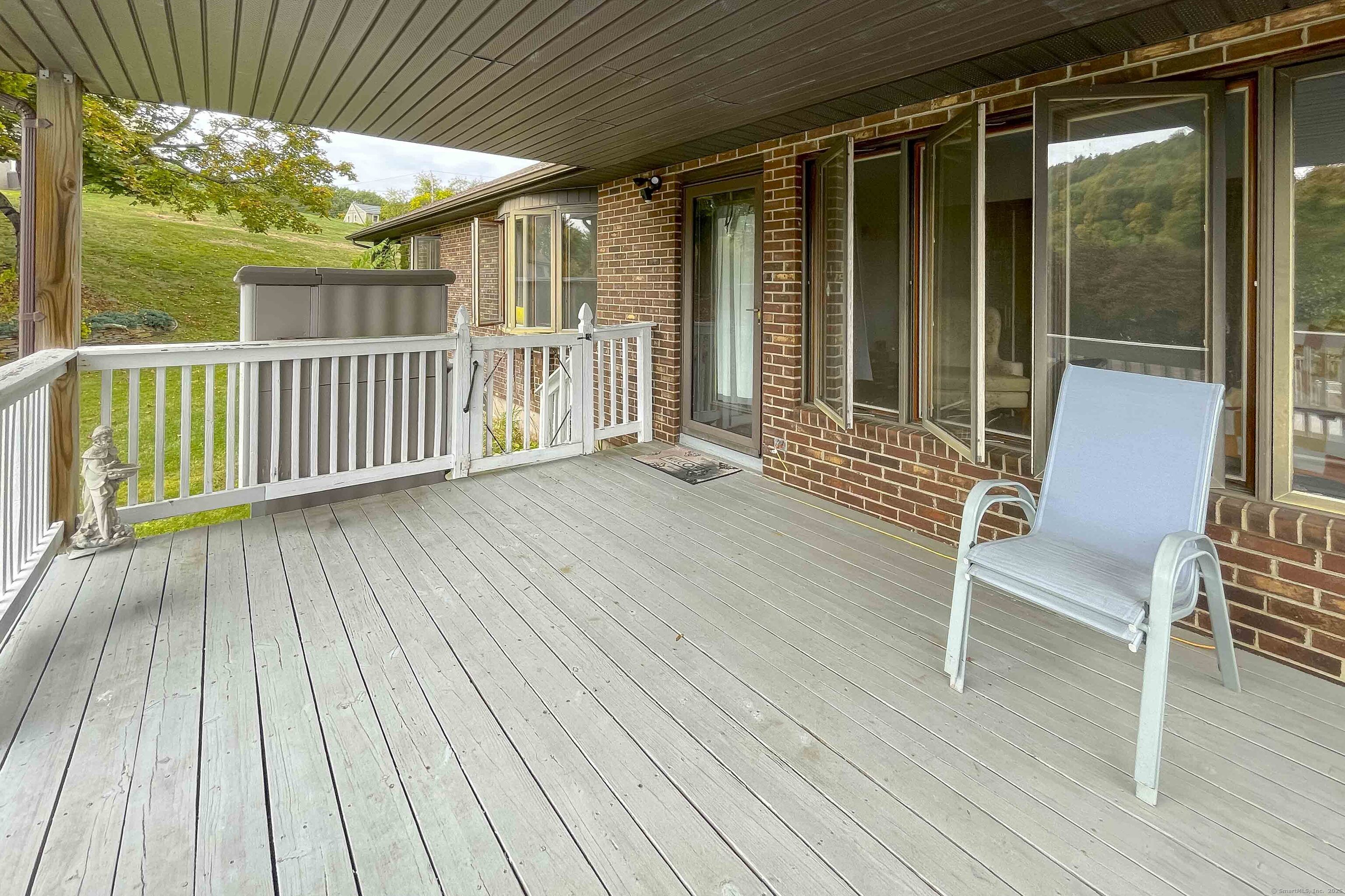 46 Cliffside Drive Wallingford, CT 06492 - Photo 16 of 40