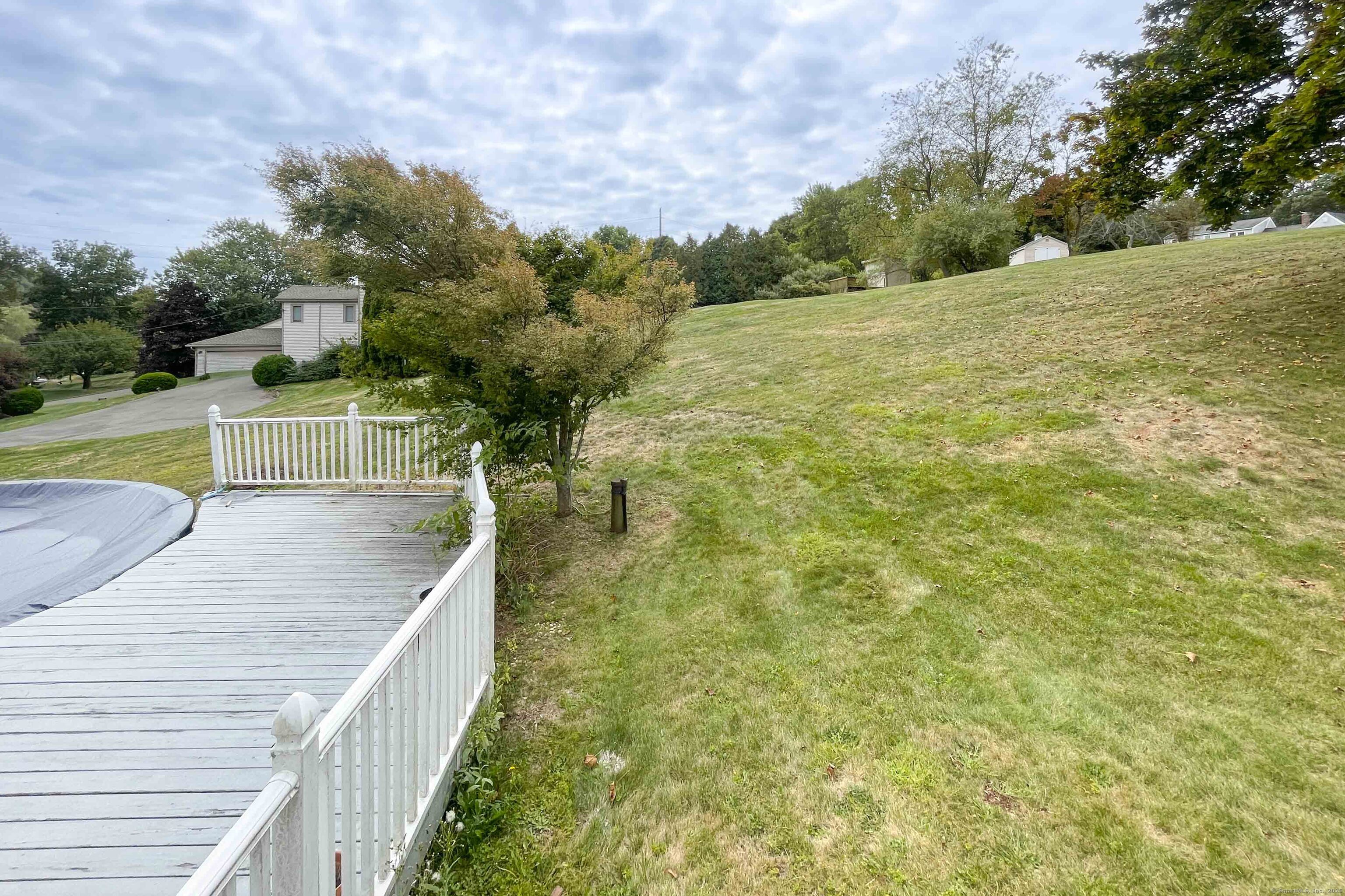 46 Cliffside Drive Wallingford, CT 06492 - Photo 36 of 40
