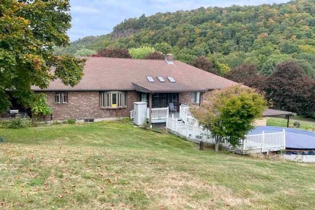 a picture of floor plan