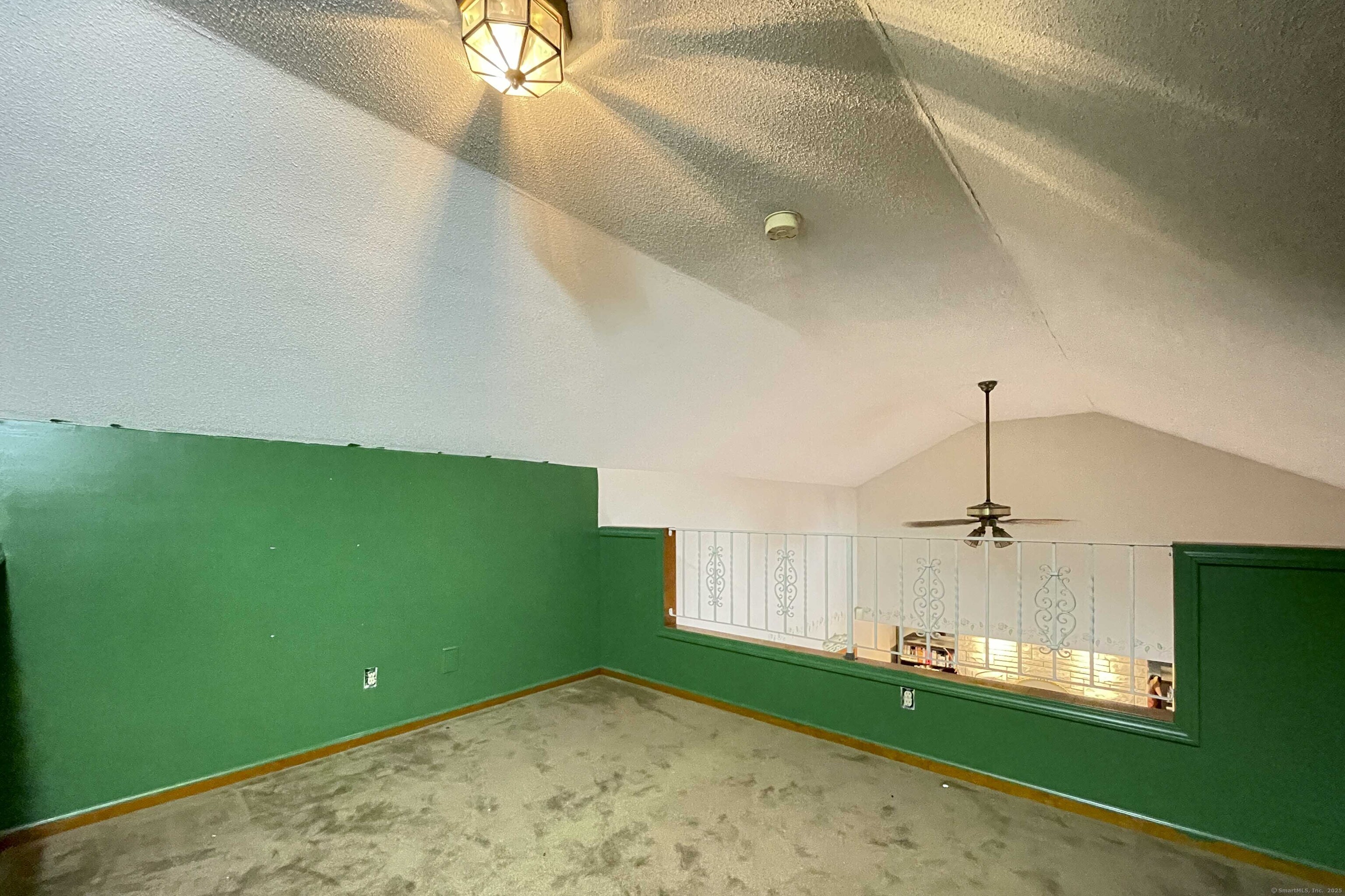 46 Cliffside Drive Wallingford, CT 06492 - Photo 8 of 40