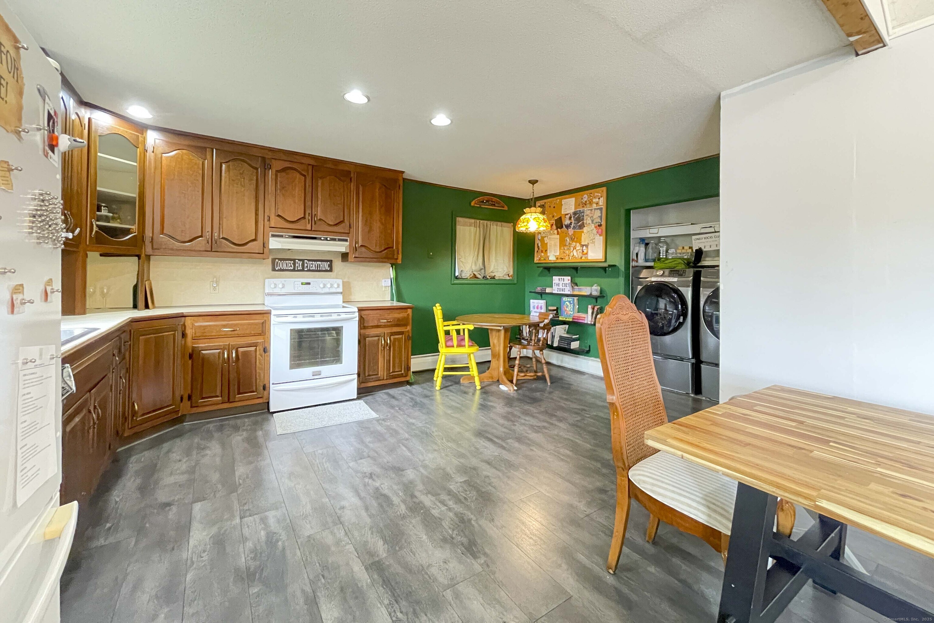46 Cliffside Drive Wallingford, CT 06492 - Photo 10 of 40