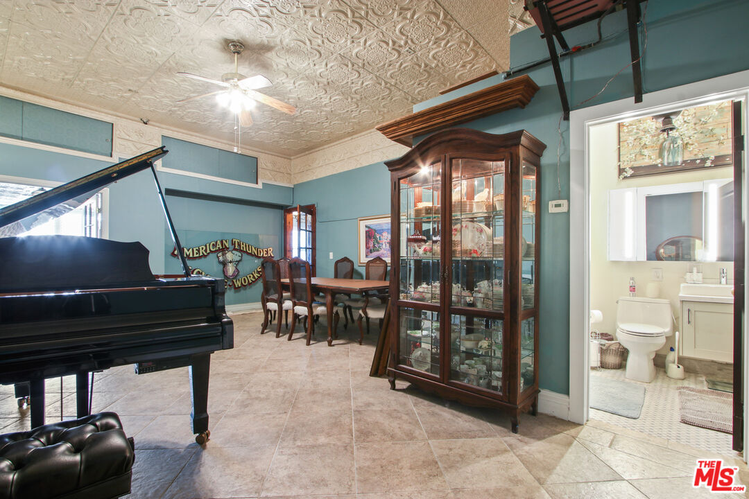 1644 Wilmington Boulevard Wilmington, CA 90744 - Photo 14 of 22