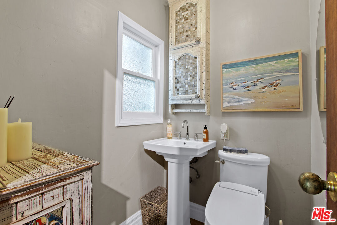 1644 Wilmington Boulevard Wilmington, CA 90744 - Photo 16 of 22