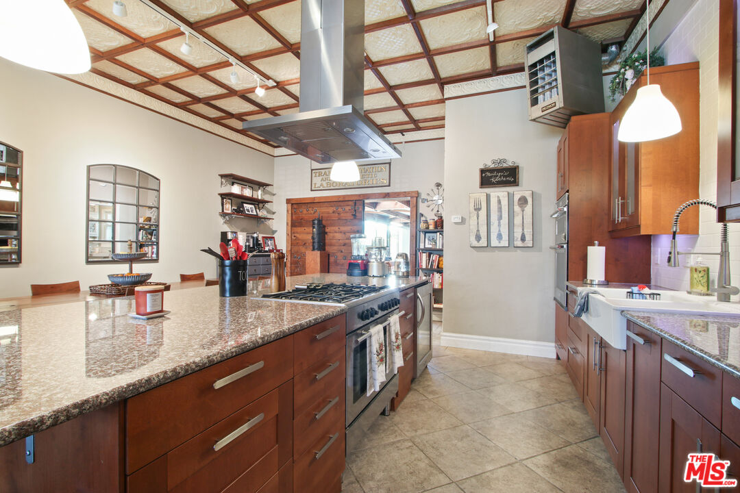 1644 Wilmington Boulevard Wilmington, CA 90744 - Photo 2 of 22