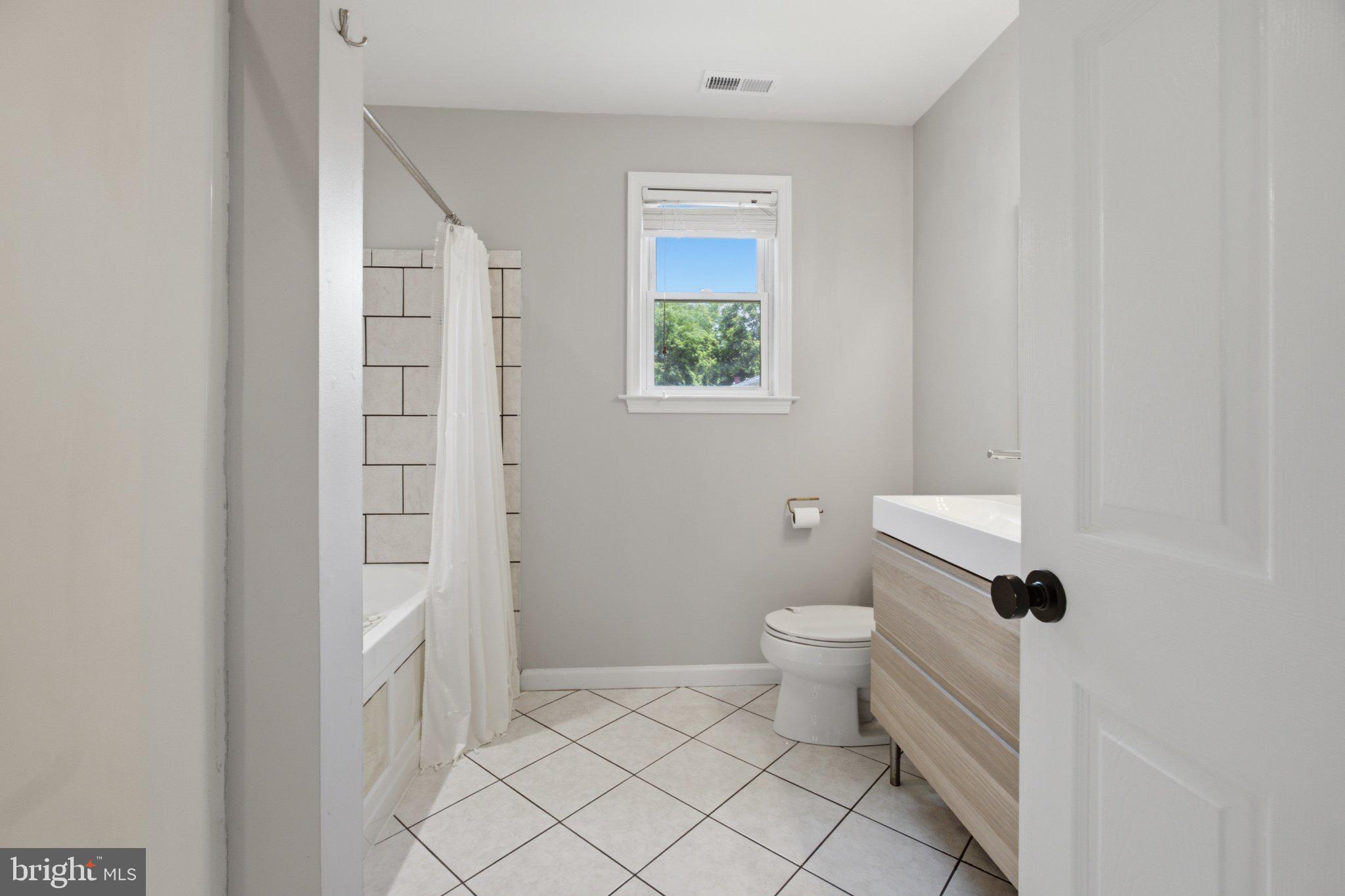 5650 Deale Churchton Road Churchton, MD 20733 - Photo 21 of 31 Bright and airy bathroom retreat.