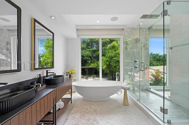 $45,000 | 575 Bay Point Road, Miami, FL 33137