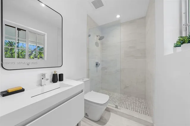 $45,000 | 575 Bay Point Road, Miami, FL 33137